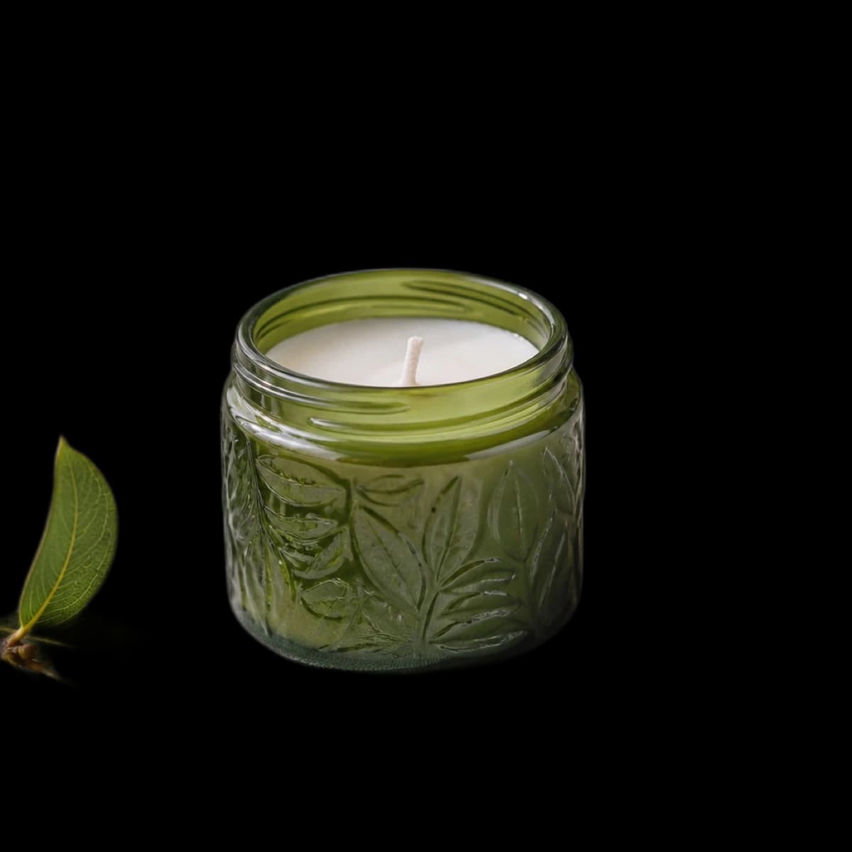 BAY LAUREL MINI ALTAR
