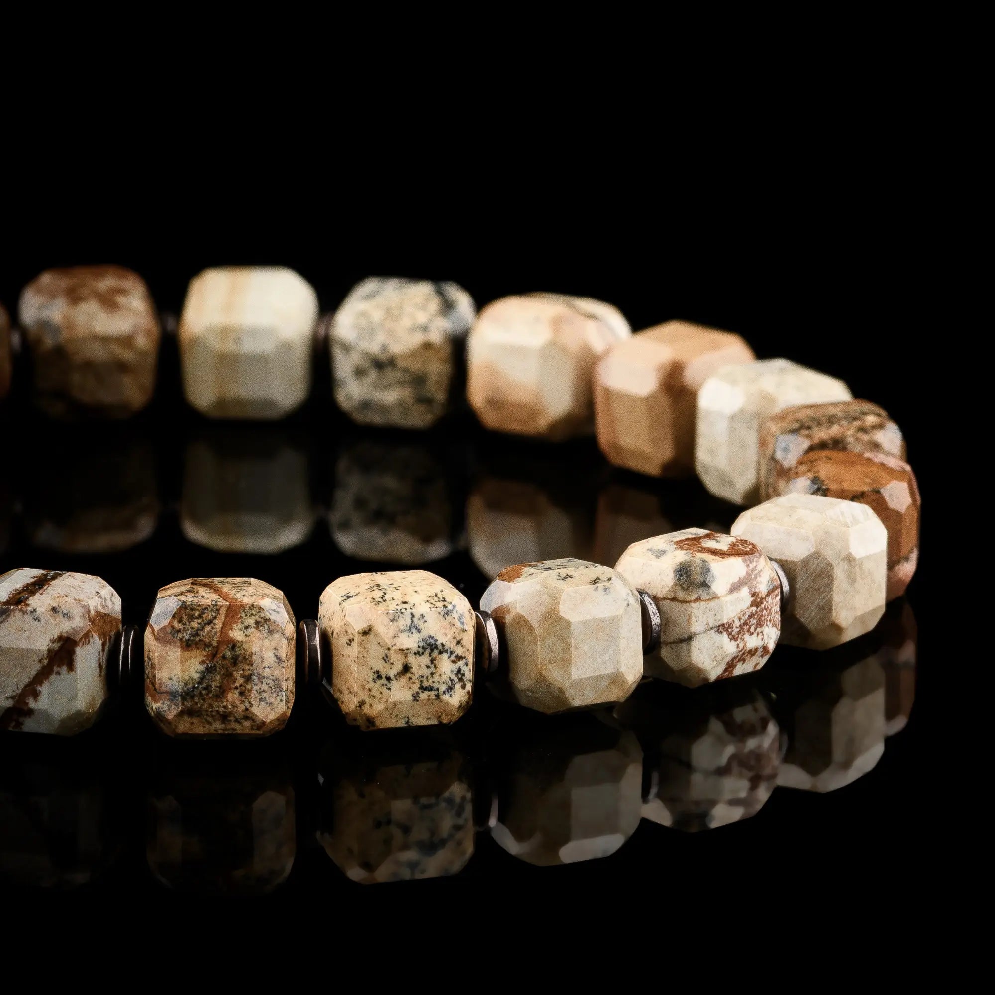 LANDSCAPE JASPER CUBE BEAD II (8MM)