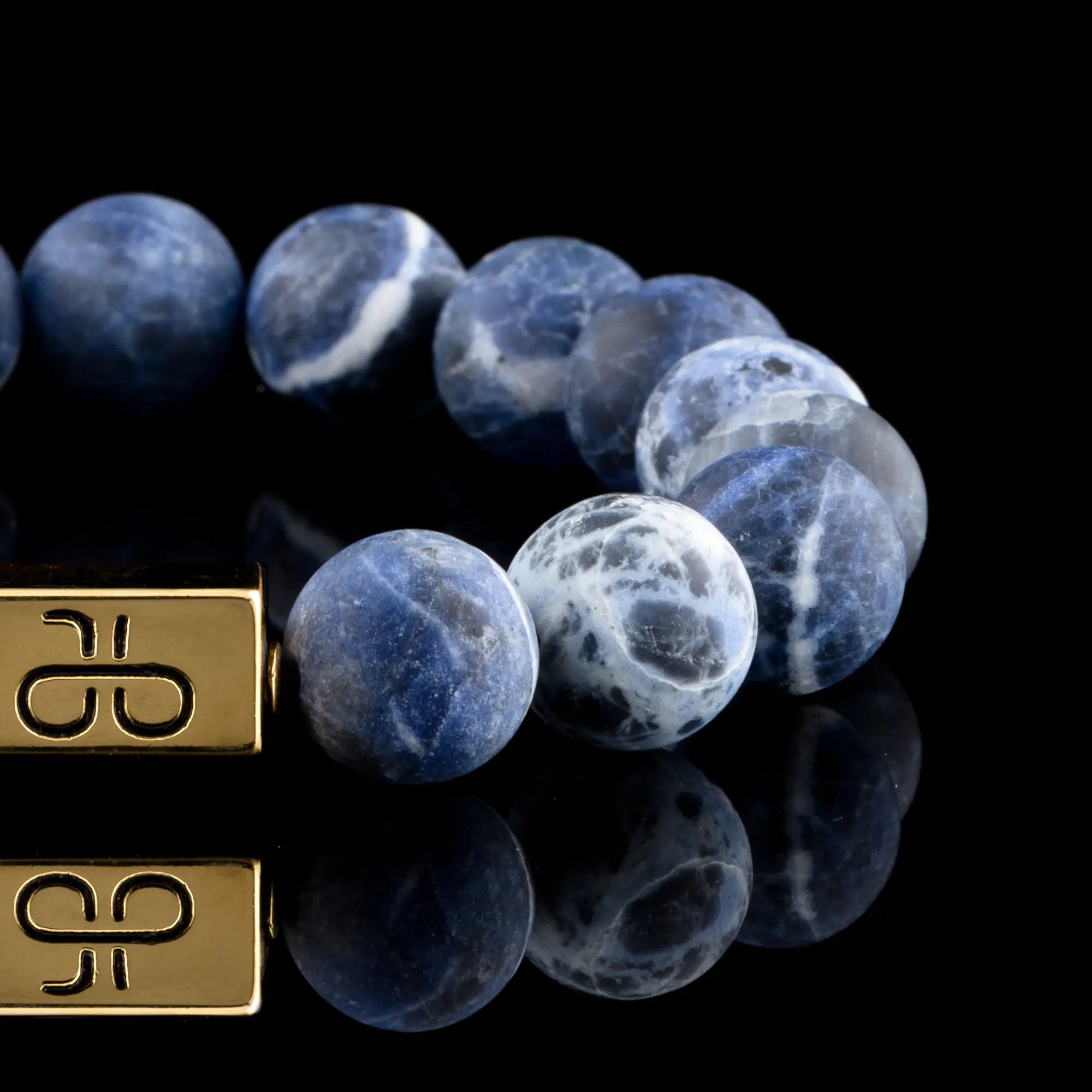 MATTE SODALITE GOLD VERMEIL BRACELET (12MM)