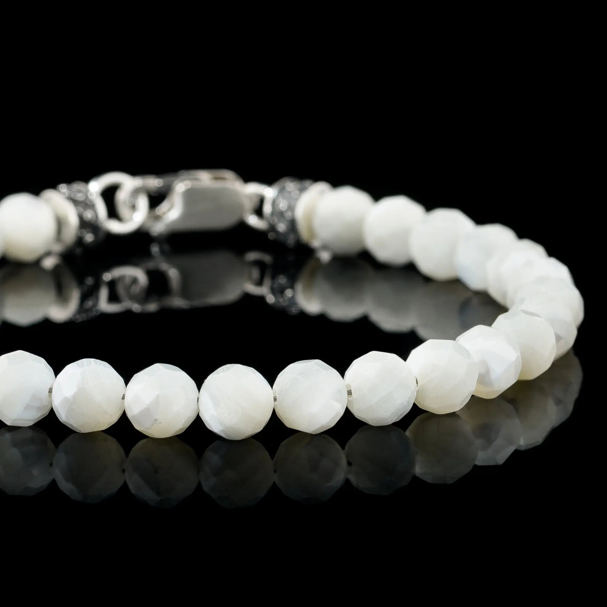 MOTHER OF PEARL BRACELET II (6MM)