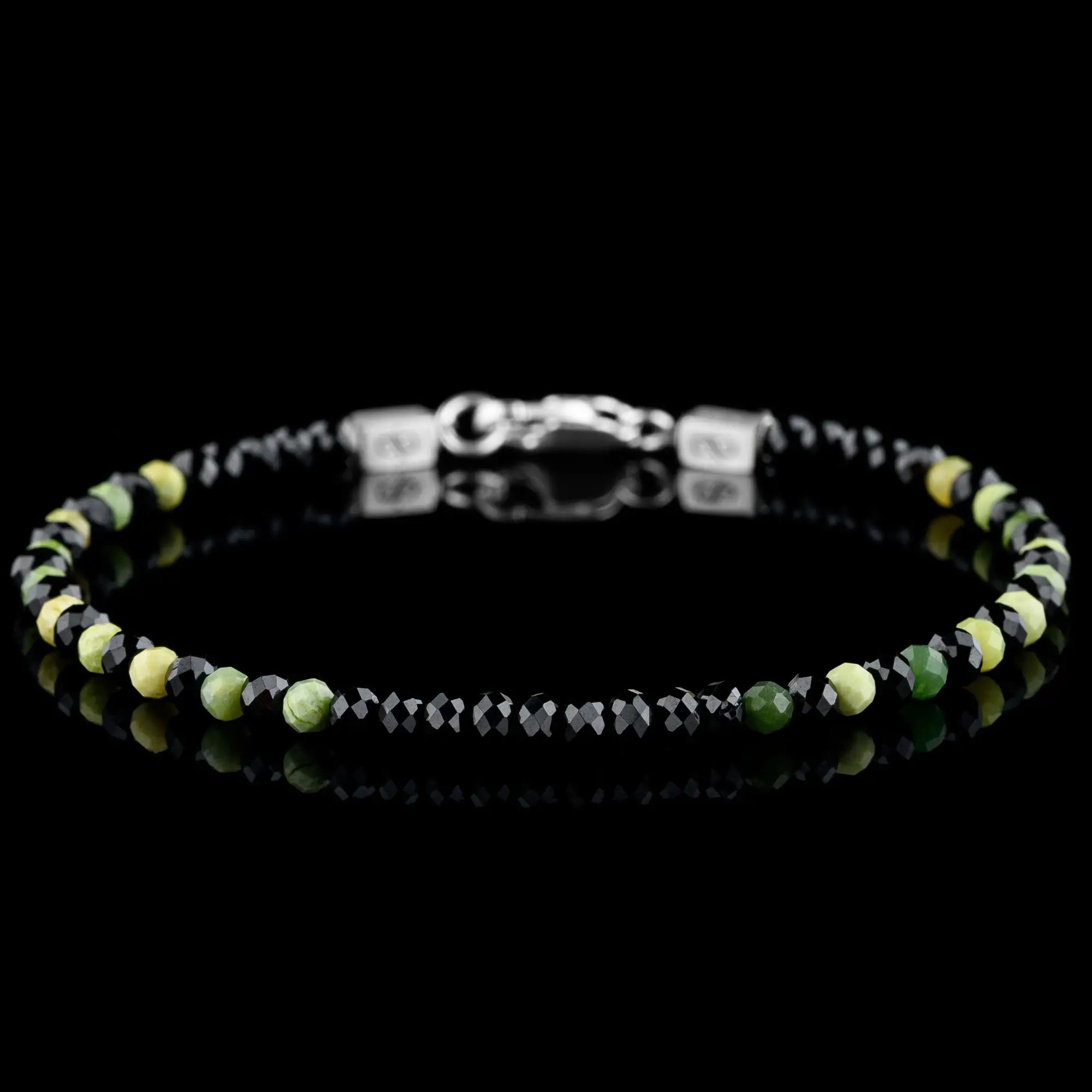 CHRYSOPRASE - BLACK SPINEL BRACELET VI (3-4MM)