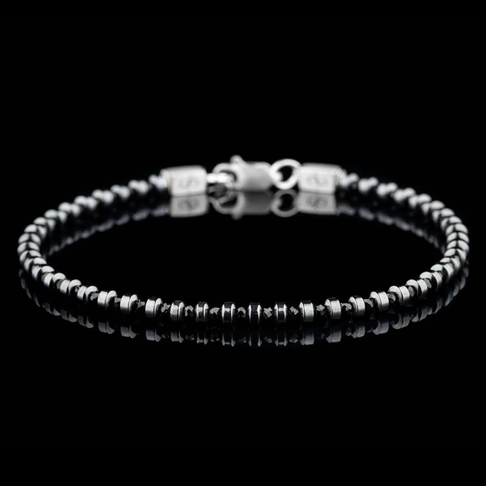BLACK SPINEL BRACELET IV (2MM)