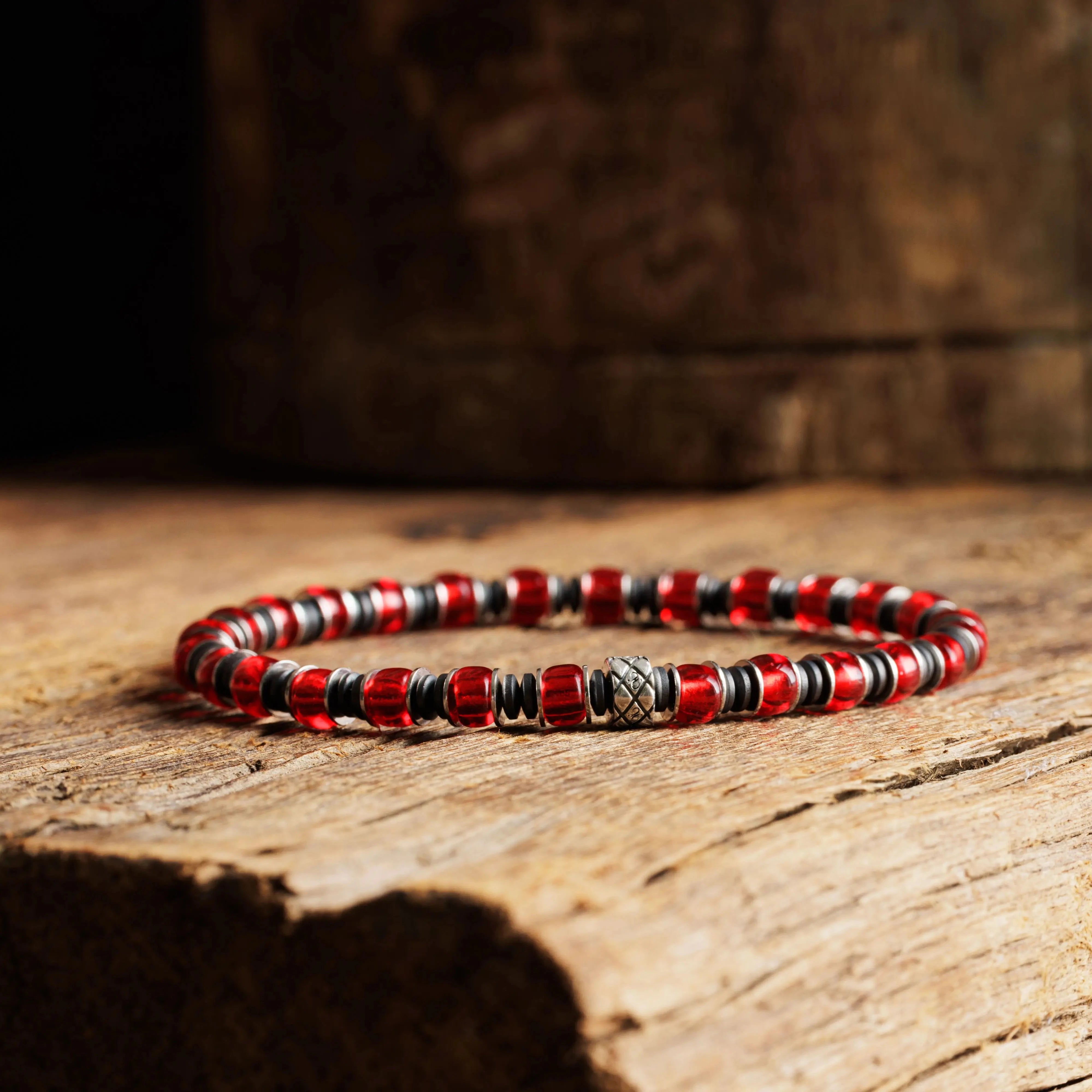 RED SILVER & HEMATITE BRACELET IX (6MM)
