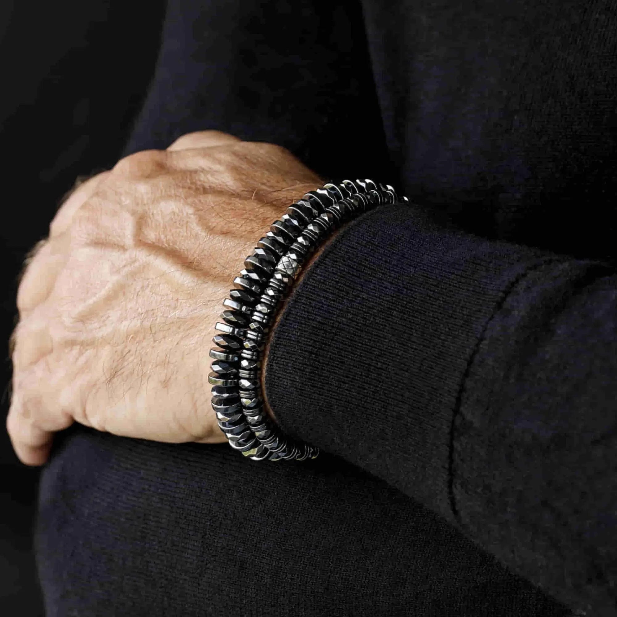 HEMATITE BRACELET IV (6MM)